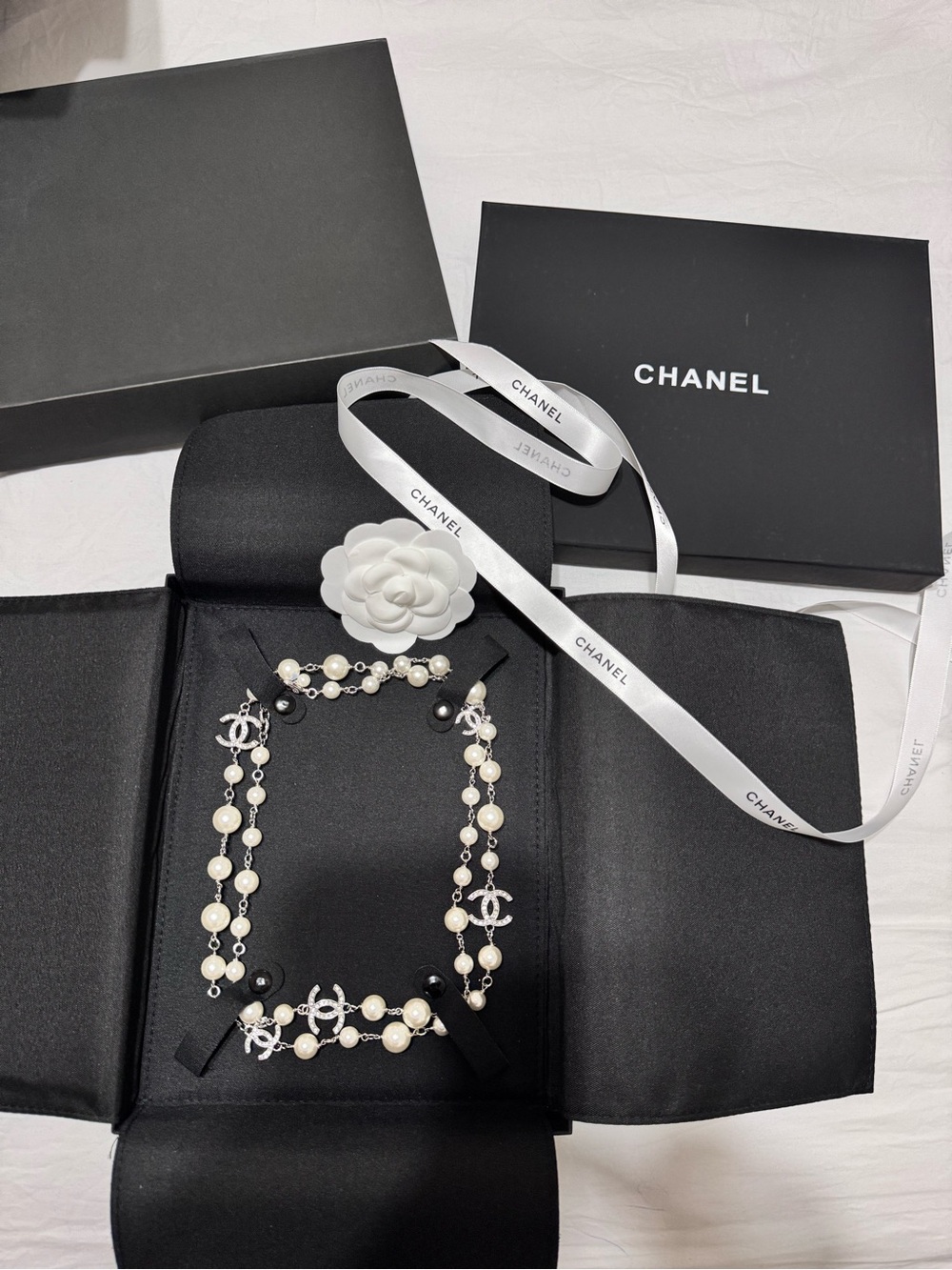 CHANEL White Pearl Chain Necklace with CC Logos. Silver & Pearly White